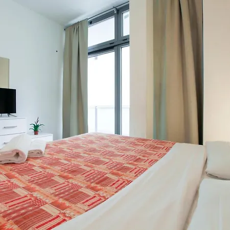 Red Line Division מילאנו