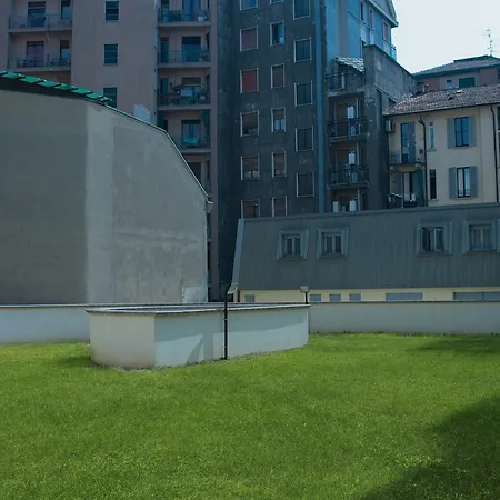 Red Line Division בית הארחה מילאנו