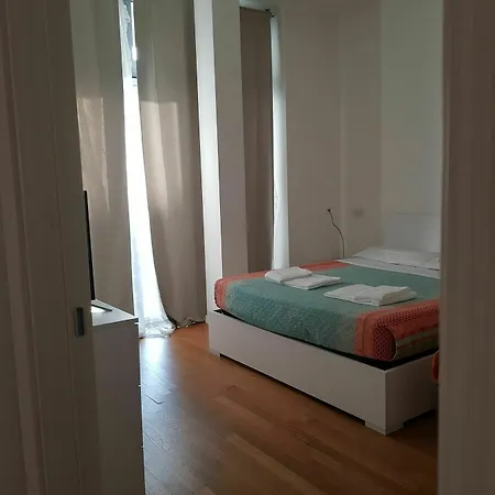 בית הארחה Red Line Division